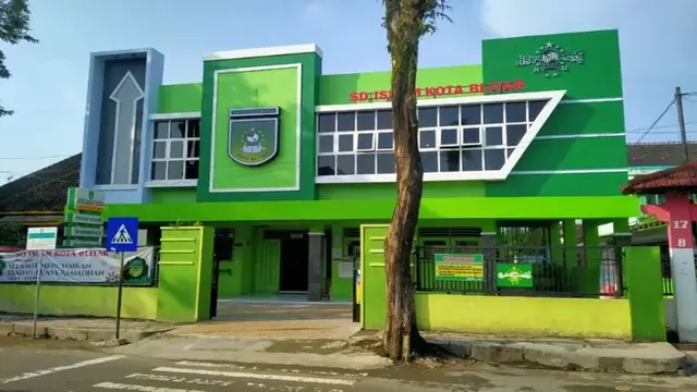 Sekolah Terbaik di Blitar
